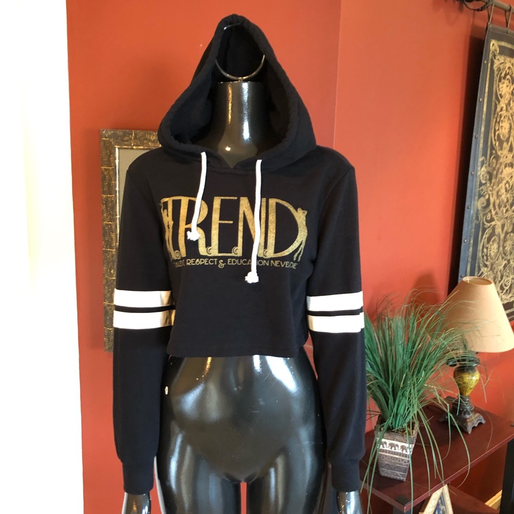 Perfashion Cropped Hoodie